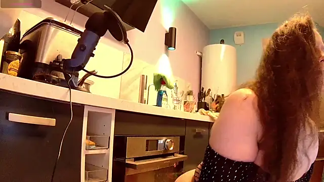 Endrocleia online show from 02-27-26, 02:01