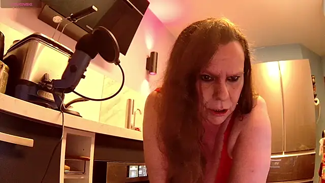 Endrocleia online show from 05-16-26, 01:37