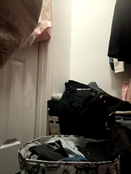 myloveforyouu online show from 11-21-25, 10:03