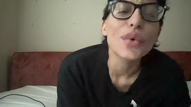 myloveforyouu online show from 06-01-26, 12:55