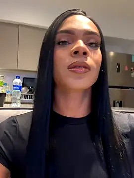 Snapshot of ANGELL06 chatting on 11-01-25, 03:57 ANGELL06 online show from 11-01-25, 03:57