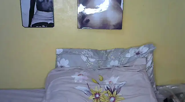 Snapshot of SexyPanker chatting on 02-13-25, 03:35 SexyPanker online show from 02-13-25, 03:35