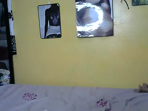 Snapshot of SexyPanker chatting on 02-15-25, 11:28 SexyPanker online show from 02-15-25, 11:28