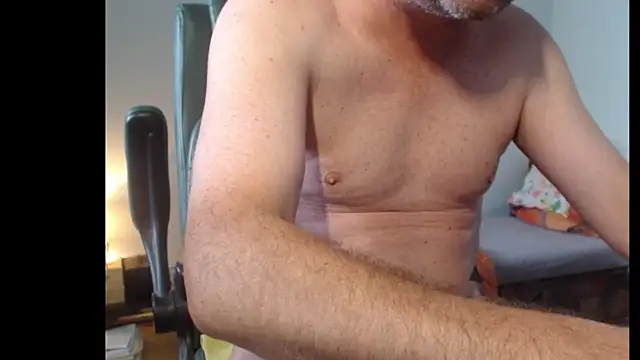 tuttiluss44 online show from 05-16-26, 06:56