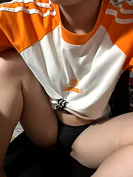 Girllikesexx2 online show from 12-17-25, 02:38