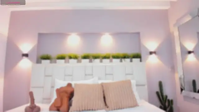 HelenaRoos online show from 02-20-26, 07:38