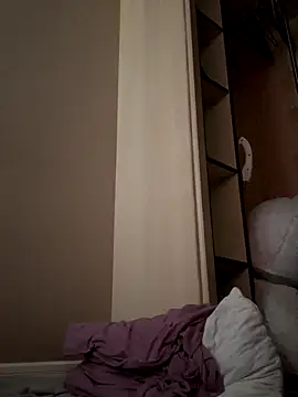 wrenlie online show from 09-18-25, 03:31