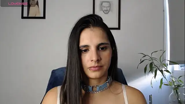 Snapshot of alma_violeta chatting on 01-17-25, 09:28 alma violeta online show from 01-17-25, 09:28