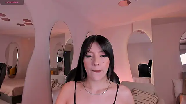 ValeriaRiveraX online show from 03-01-26, 04:23