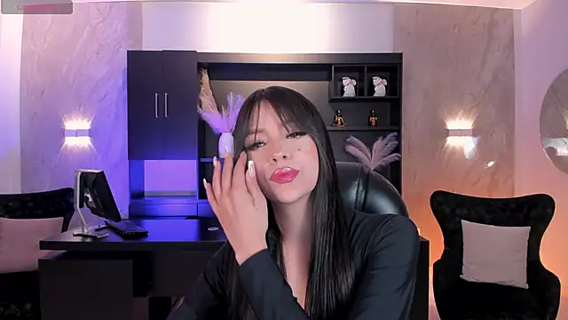 ValeriaRiveraX online show from 11-22-25, 04:00