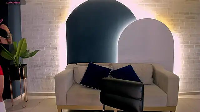 MariaHerrera  online show from 11-28-25, 09:26