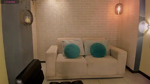 MariaHerrera  online show from 10-27-25, 07:59