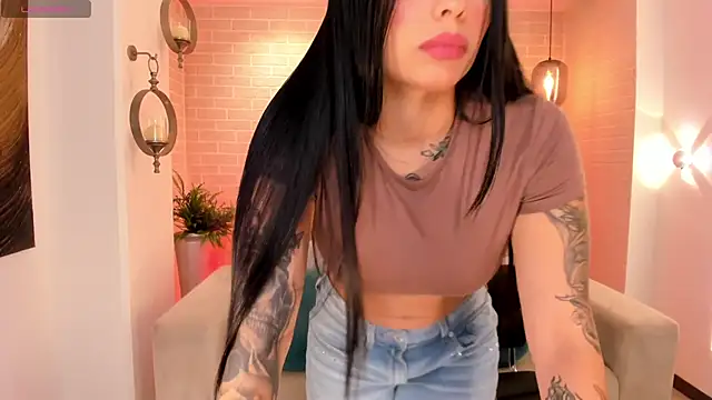 Snapshot of MariaHerrera_ chatting on 04-26-26, 11:46 MariaHerrera online show from 04-26-26, 11:46