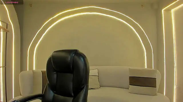 ArianaDumont online show from 03-04-26, 11:29