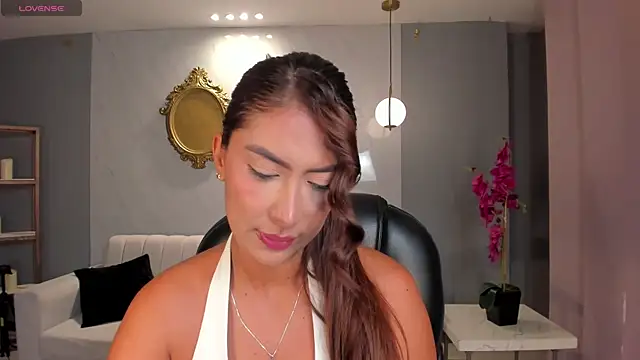 ArianaDumont online show from 04-11-26, 11:03