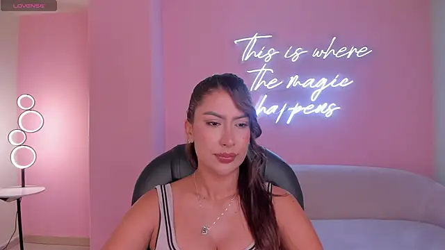 ArianaDumont online show from 07-03-26, 11:06