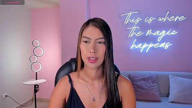 ArianaDumont online show from 02-01-26, 10:57