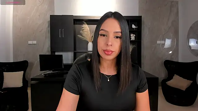 Snapshot of KatieStonne chatting on 10-05-25, 05:14 KatieStonne online show from 10-05-25, 05:14