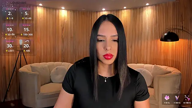 Snapshot of KatieStonne chatting on 09-23-25, 03:02 KatieStonne online show from 09-23-25, 03:02