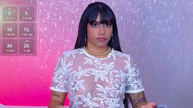 Snapshot of Salome_Diaz_ chatting on 06-14-26, 06:03 Salome Diaz online show from 06-14-26, 06:03
