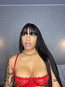 Snapshot of Salome_Diaz_ chatting on 06-19-26, 06:08 Salome Diaz online show from 06-19-26, 06:08