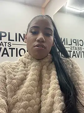 Salome Diaz  online show from 11-07-25, 04:33