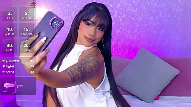 Snapshot of Salome_Diaz_ chatting on 06-30-26, 05:18 Salome Diaz online show from 06-30-26, 05:18