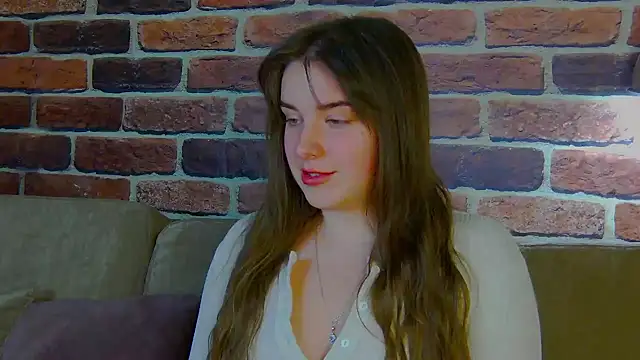 Sofia Hugs online show from 02-24-26, 06:09