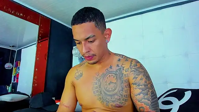 Damian09  online show from 03-22-25, 10:06