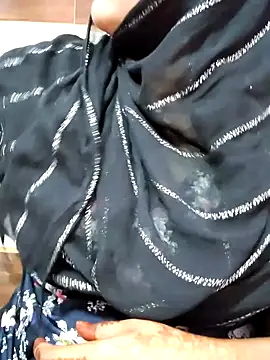 Indian-Nazia online show from 10-10-25, 06:14