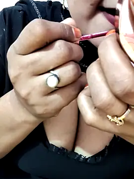 Indian-Nazia online show from 10-29-25, 05:56