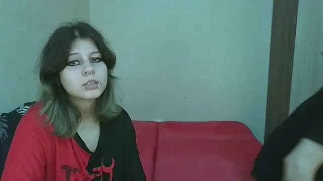 Snapshot of Crystal_Love_Porn chatting on 10-10-25, 09:04 Crystal Love Porn online show from 10-10-25, 09:04