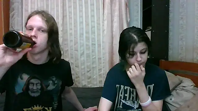 Snapshot of Crystal_Love_Porn chatting on 03-05-25, 02:56 Crystal Love Porn online show from 03-05-25, 02:56