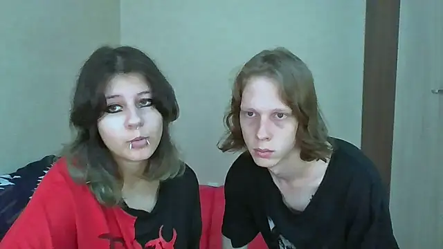 Snapshot of Crystal_Love_Porn chatting on 09-23-25, 11:50 Crystal Love Porn online show from 09-23-25, 11:50