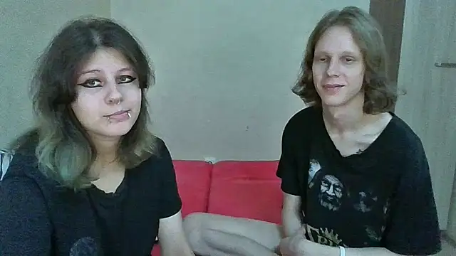 Snapshot of Crystal_Love_Porn chatting on 10-17-25, 10:33 Crystal Love Porn online show from 10-17-25, 10:33