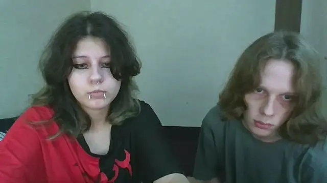 Snapshot of Crystal_Love_Porn chatting on 10-21-25, 10:53 Crystal Love Porn online show from 10-21-25, 10:53