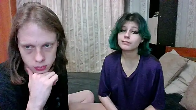 Snapshot of Crystal_Love_Porn chatting on 03-02-25, 04:47 Crystal Love Porn online show from 03-02-25, 04:47