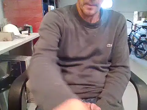 Raimundo1971 online show from 04-15-26, 02:32