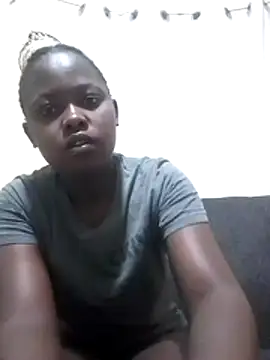 Snapshot of Sweetcecie01 chatting on 07-14-26, 11:00 Sweetcecie01 online show from 07-14-26, 11:00
