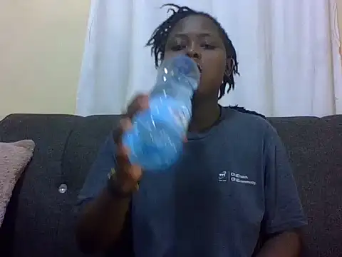 Sweetcecie01 online show from 03-13-26, 08:58