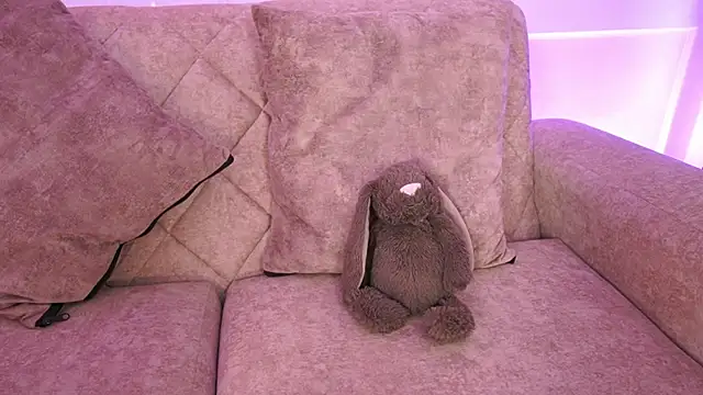 Anybuny online show from 02-14-26, 01:11