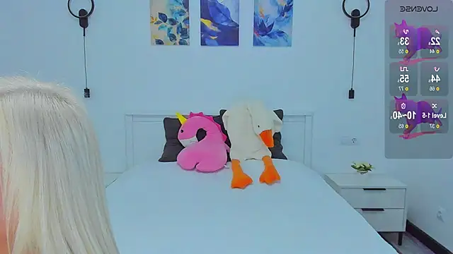 Miya Kisss online show from 11-18-25, 02:53