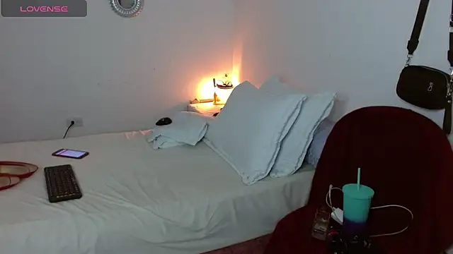 alinsonhot29 online show from 04-23-26, 01:01
