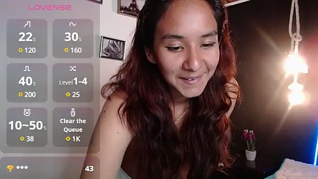 Snapshot of PoisonIvy15_ chatting on 12-23-24, 04:55 PoisonIvy15  online show from 12-23-24, 04:55