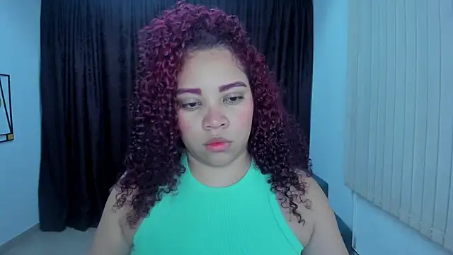 Snapshot of AngelaCoffee chatting on 09-16-25, 12:11 AngelaCoffee online show from 09-16-25, 12:11
