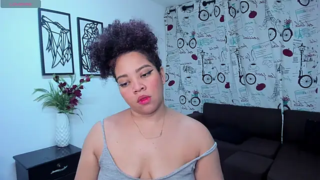 Snapshot of AngelaCoffee chatting on 02-27-25, 03:08 AngelaCoffee online show from 02-27-25, 03:08
