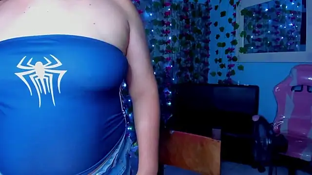 AngelaCoffee online show from 06-14-26, 02:24