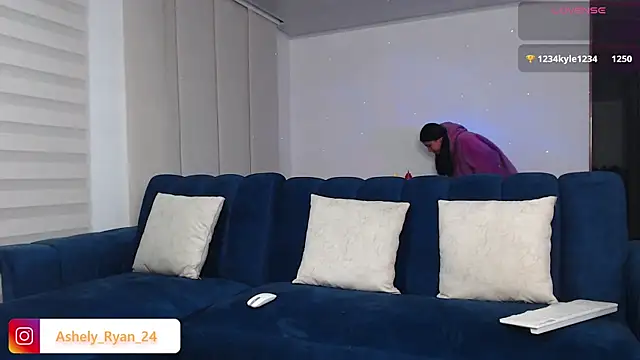 ashely ryan24 online show from 01-24-25, 03:00
