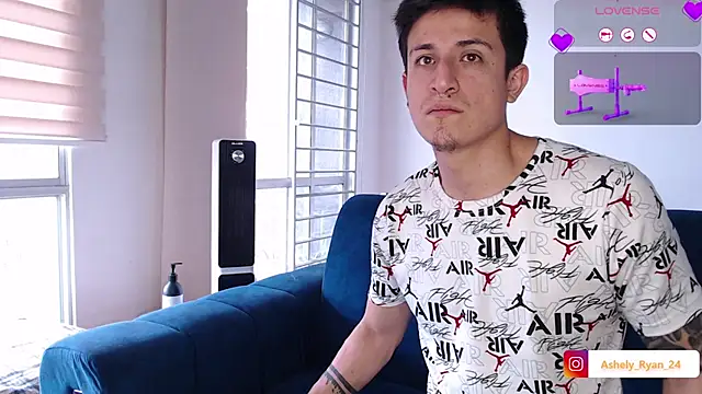 ashely ryan24 online show from 11-15-25, 05:39