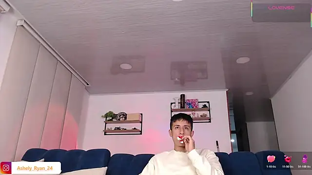 ashely ryan24 online show from 05-19-26, 11:23